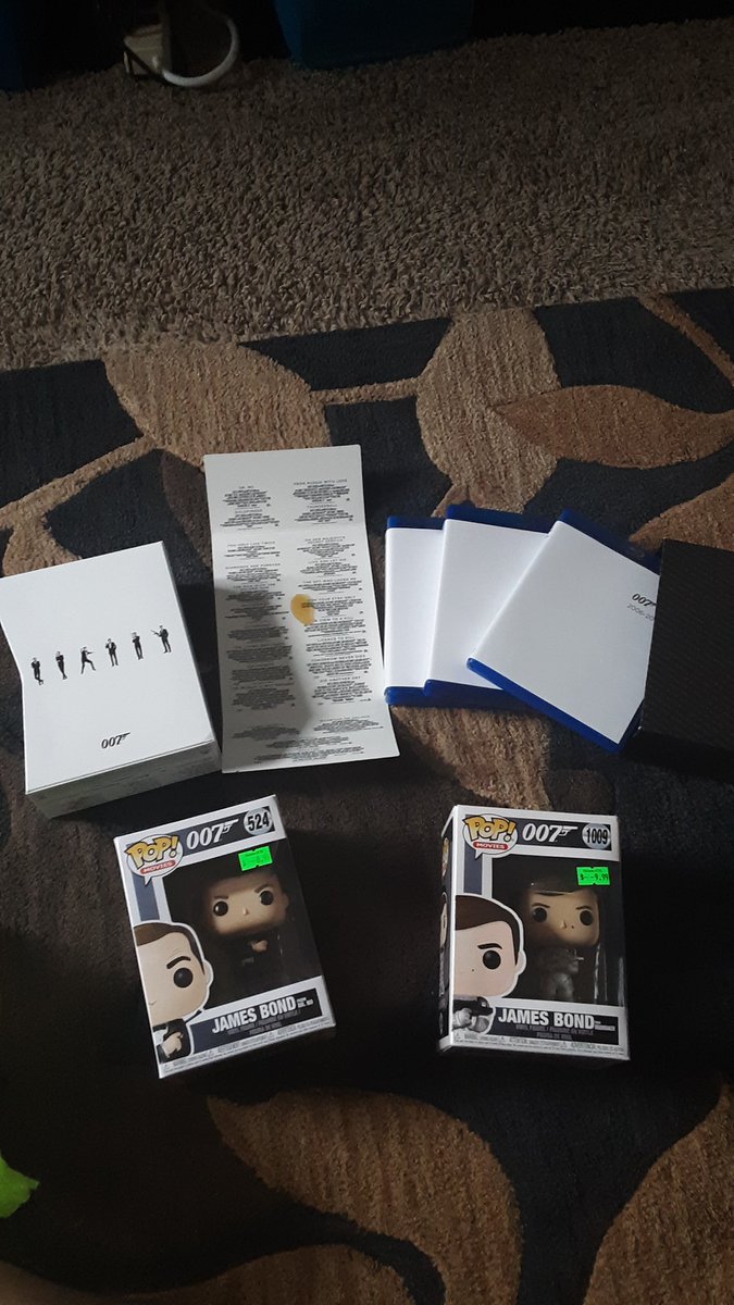 BeatlesMan03's tweet photo. I sold my Wii and Wii u games and got some money back and this is what I got with some of the cash! https://t.co/0WNdRAmxah