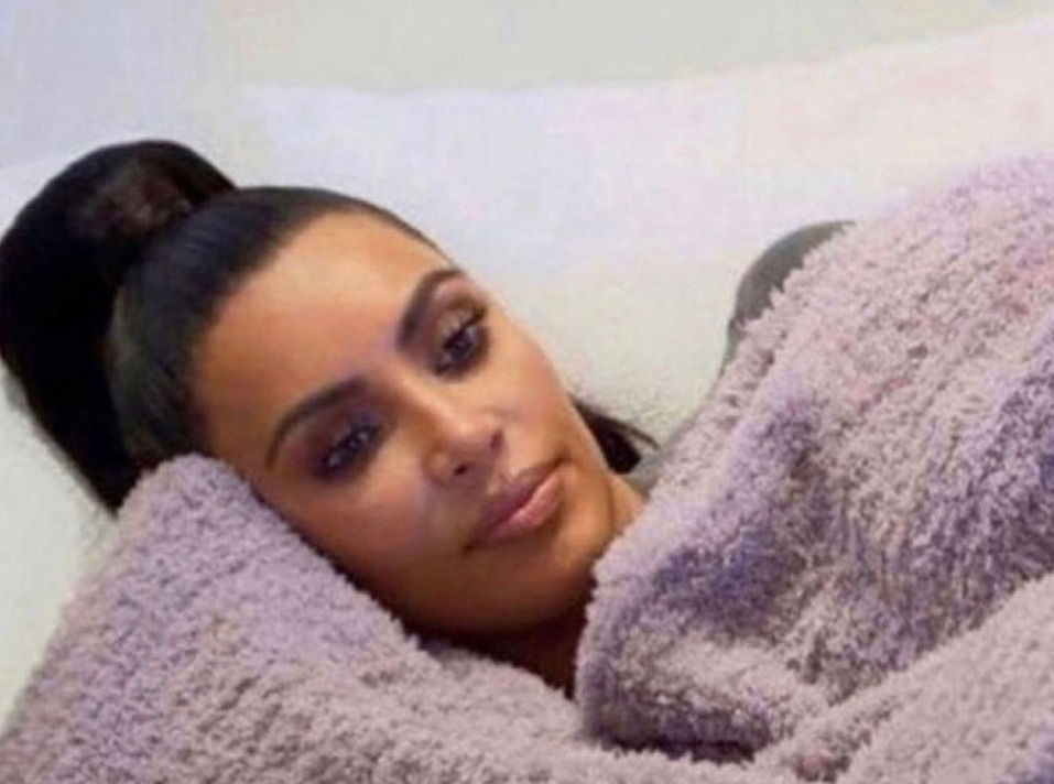 lookfantastic's tweet photo. Me thinking how tired I'm going to be tomorrow morning https://t.co/H0yugs42Ej