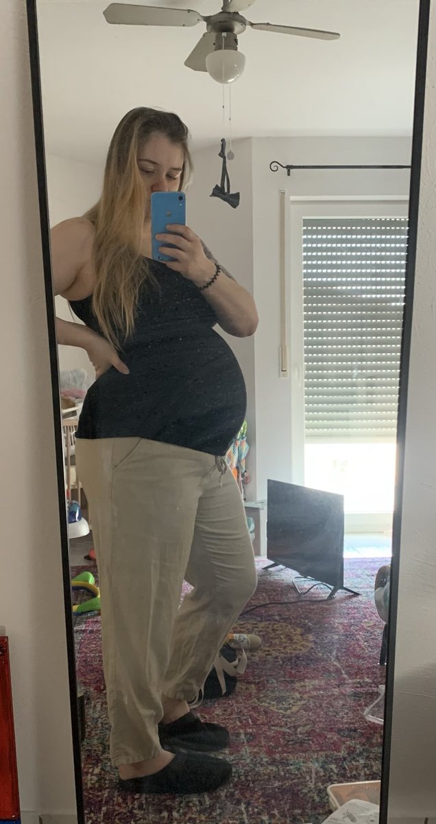 angel__face__'s tweet photo. Last bump pic, day she was born and now!❤️ https://t.co/cDCVFrdM7T