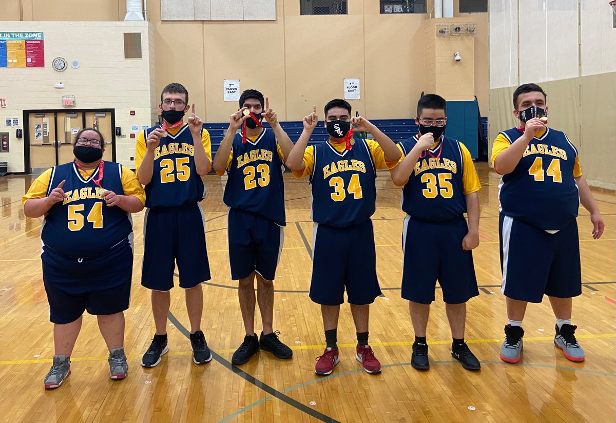 Congrats to our Leyden Transition Blue SO Basketball Team for coming in 1st at the regional competition! We’re heading down to state! #SOILL #leydenpride
