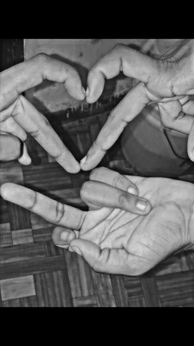 dady_zwing's tweet photo. Le'w panse pral brize💔
Kr m🖕 https://t.co/GhplbK9nyp