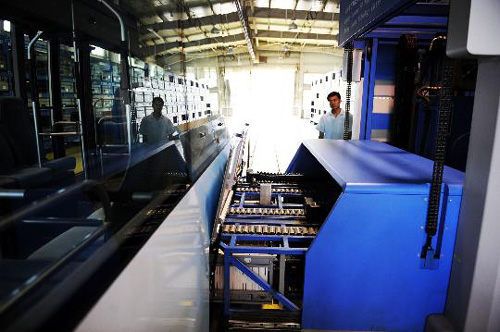 leixing77's tweet photo. #history of #battery #swapping in China:
2008 Olympics, 50 battery swappable buses put into pilot operation. 5min to swap 10 battery boxes.
The person who founded the company behind this, Dianba Tech, is now chairman of #Aulton, one of the Chinese battery swapping "Big 3" https://t.co/xww0VOSMWj