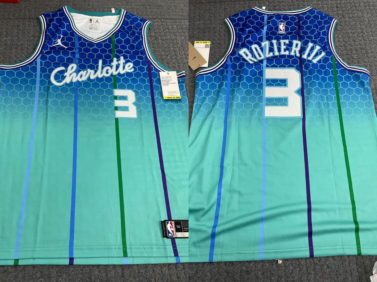 Ropa_NBAFut's tweet photo. Clientes 🏀🏀 https://t.co/RgAfLV6pHV