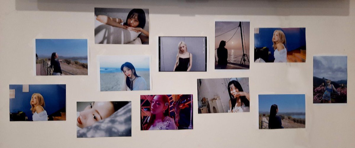 astridyang0's tweet photo. 雖然沒有坐到這桌
但是電視牆下這面照片牆是這次展覽最喜歡的角落!
選圖sense一百分~~
而這些也真的都拍得好好 氛圍感太優越~全都很喜翻
滿月大好🌕💕
#꿈둥이들_5주년_축하해 #Happy_Dreamcatcher_Day
#5yearsWithDreamcatcher #드림캐쳐 #Dreamcatcher https://t.co/4c7d456Fr5