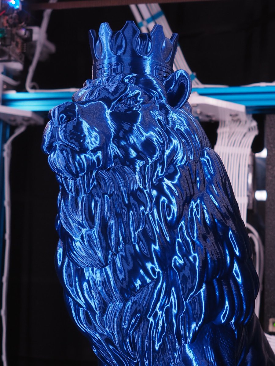 brendonbuilds's tweet photo. 320mm tall King Roary II is complete! @loubie_3D hit it out of the park again! #3DPrinted in 17 hours on a custom @3dfused DIY-core with an @E3DOnline #E3DHemera using a 0.4mm Volcano #NozzleX in @Polyalchemy Night Sky Elixir PLA.

Print your own: https://t.co/ukek6qoNCd https://t.co/gIg55Jmpec
