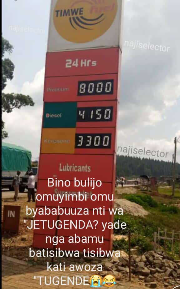 Bino bulijo omuyimbi omu byababuuza nti wa "JETUGENDA? yade nga abamu batisibwa tisibwa kati awoza "TUGENDE😭😂