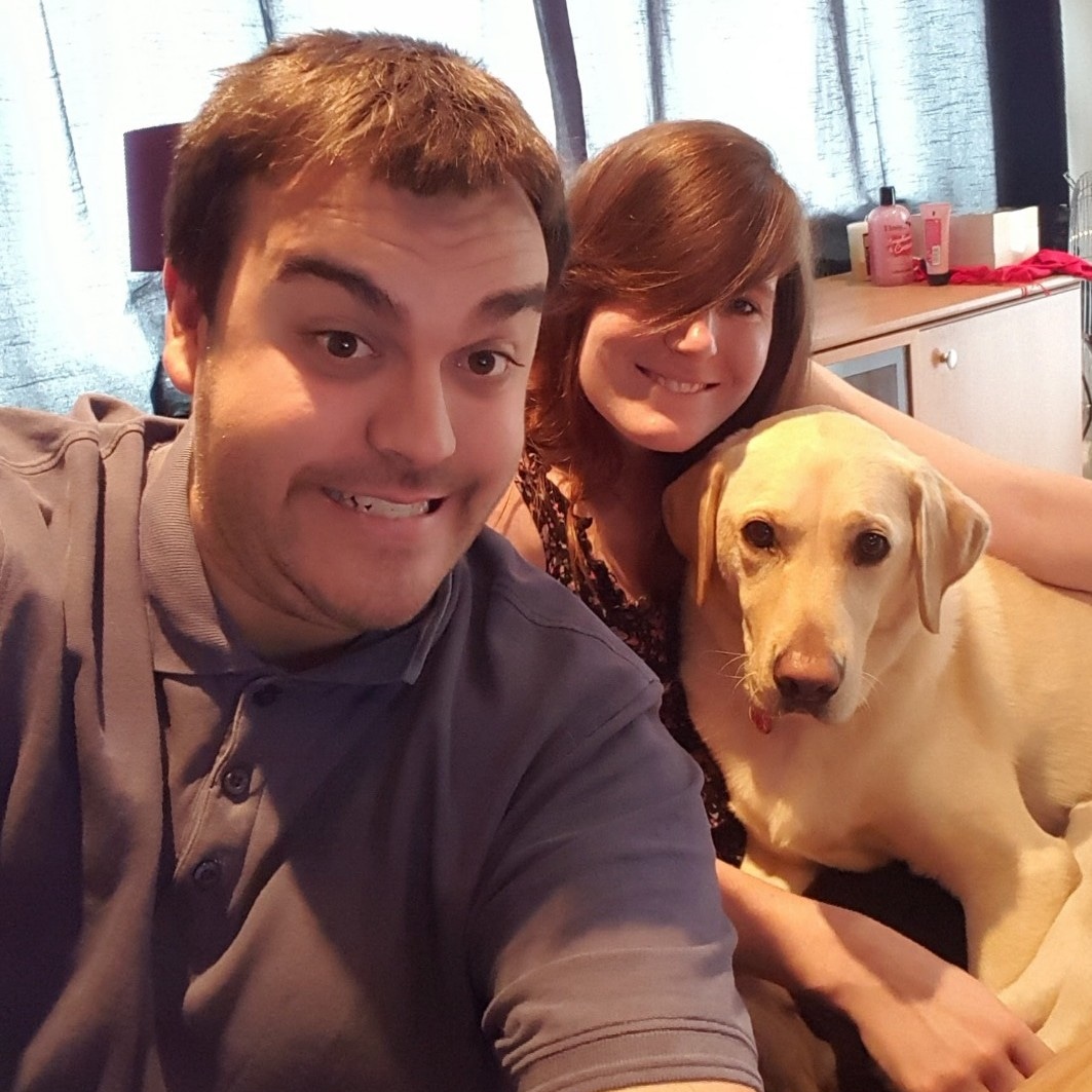 jess629_'s tweet photo. Finished #AfterLife just so good, so sad, so well written. Can relate so much after losing my husband 2 months ago, my dog helps me too.@rickygervais 💙 https://t.co/lUYOiRLEQ6