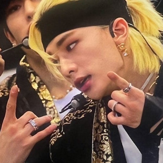 sof_start's tweet image. Еп...

Пона мама..

А це ля шо такое