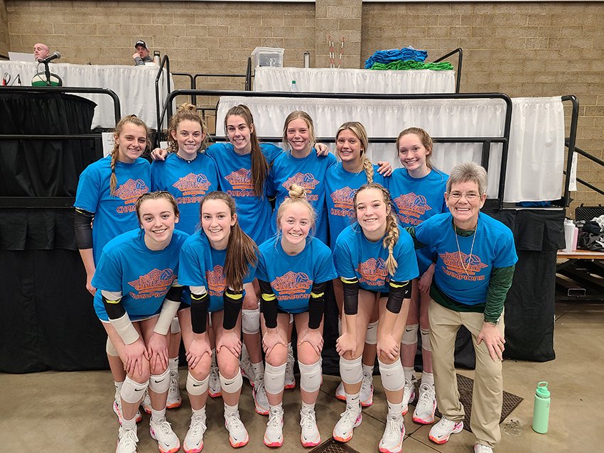 TeamIndianaVB's tweet photo. Congratulations to 16 Open Champions - Team Pineapple and Finalist - Team Indiana! #MLKChallenge https://t.co/b0smuyZvoh