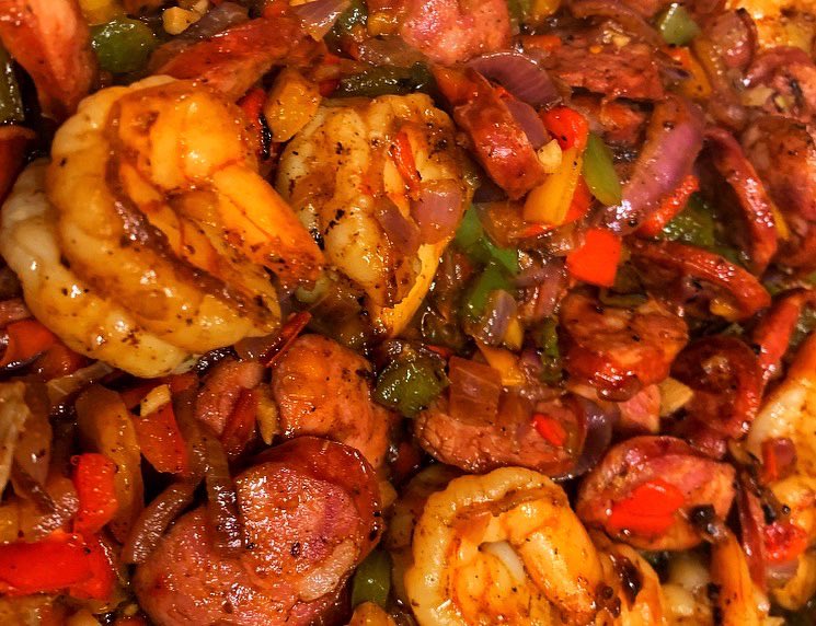 FatboyKnows's tweet photo. Cajun pasta #pasta #cajun #cajunpasta #fresh #homemade #eats #food #foodie #asty #yum #foodporn #forkyeah #homemade #kitchen #chef #cheflife #shrimp #tasty #la #az #ny #uk #highlife #sunday #cook #cooking #dinner #lunch https://t.co/s8io4GH4wf