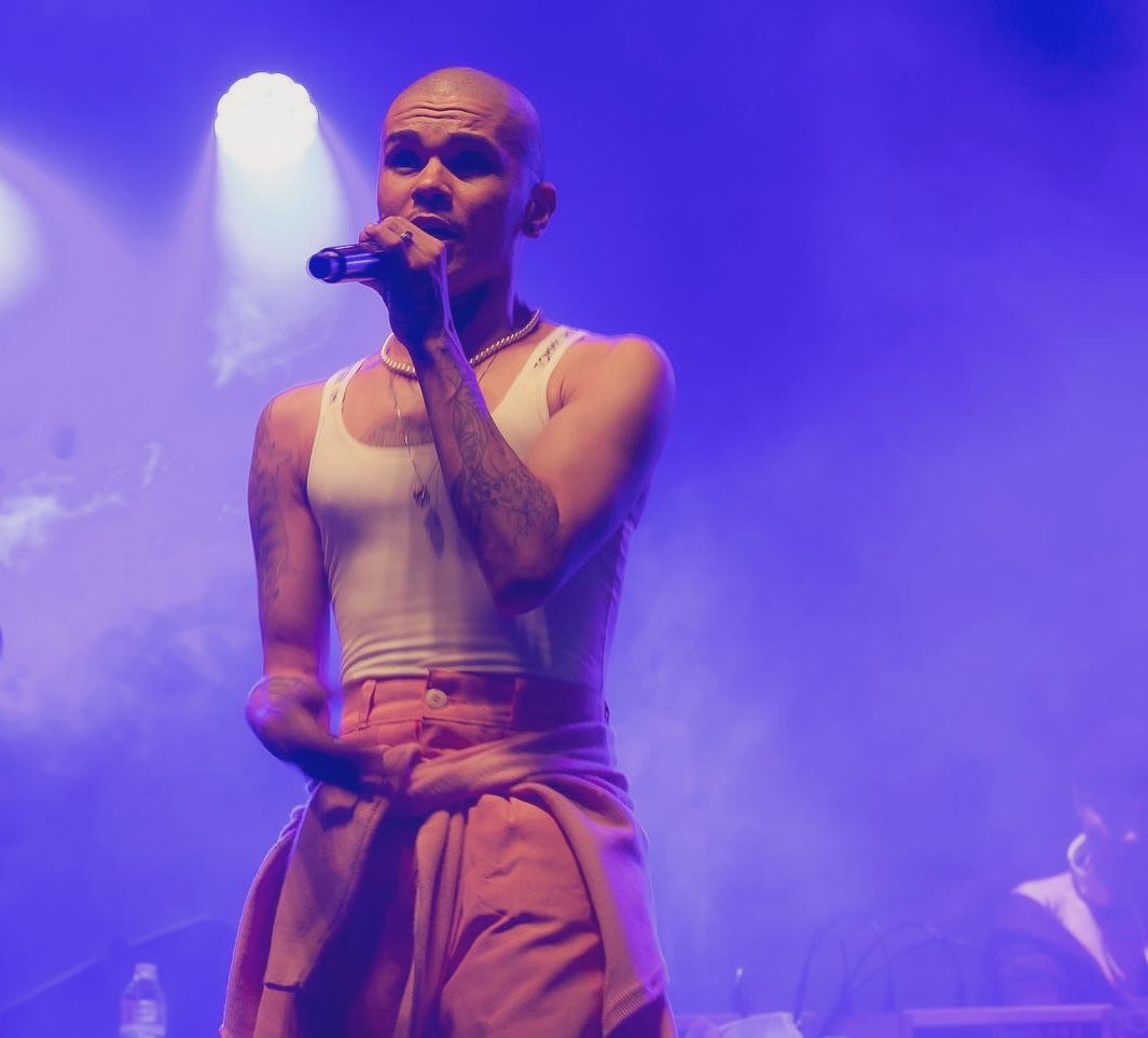 oficialguigo's tweet photo. Parceiras de Crime on Tour🤟🏾🔥
#QuebradaQueer https://t.co/df3EtyUWGc
