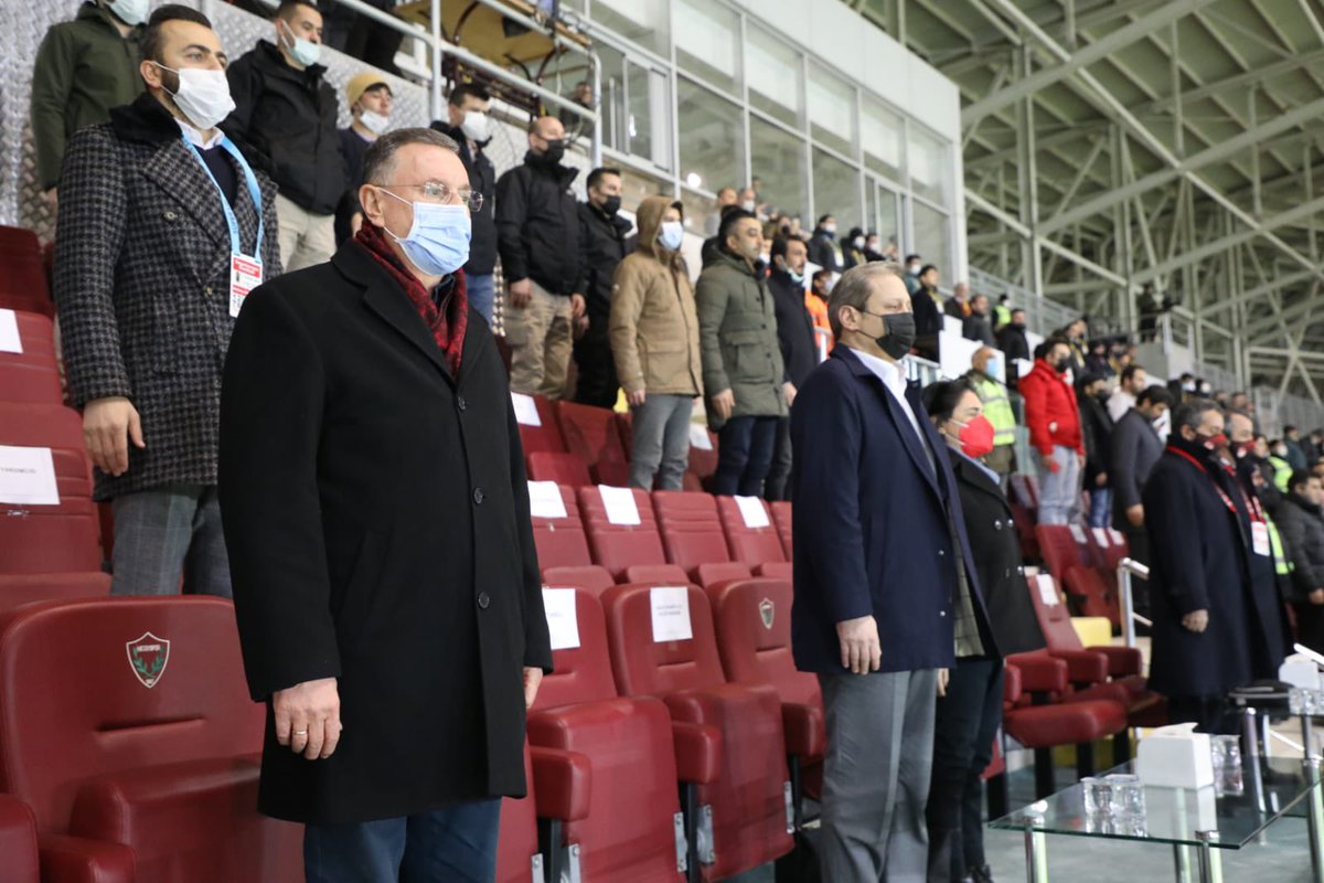 Lütfü Savaş