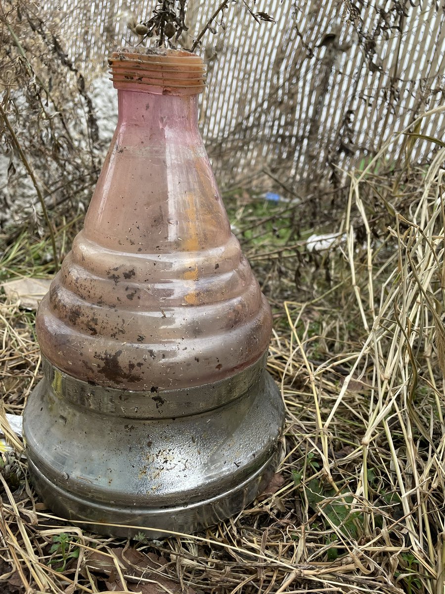 #GM! Sharing my #trashfind of the day. Anyone know wtf this is? It’s like a foot tall, metal and glass, heavy af, found it on the site of demolished warehouses. I’ll take it apart when I can use a hose again, it’s got bugs in it. #whatisthis #industrial #trash #salvage