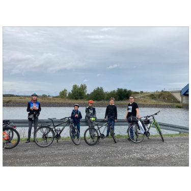 Im September hatten wir mit viel Spaß bei Stadtradeln. Wir sind insgesamt 2046 km gefahren und haben damit den 34. Platz als Team erreicht.
#replay #saisonrückblick #history #handsontechnology #einsteintueftler #september 

<a href="/HANDS_on_TECH/">Health Tech (He/She/It/I Dont Care)</a>  <a href="/STADTRADELN/">STADTRADELN</a>

© <a href="/ETueftler/">Ein-Stein-Tueftler</a>