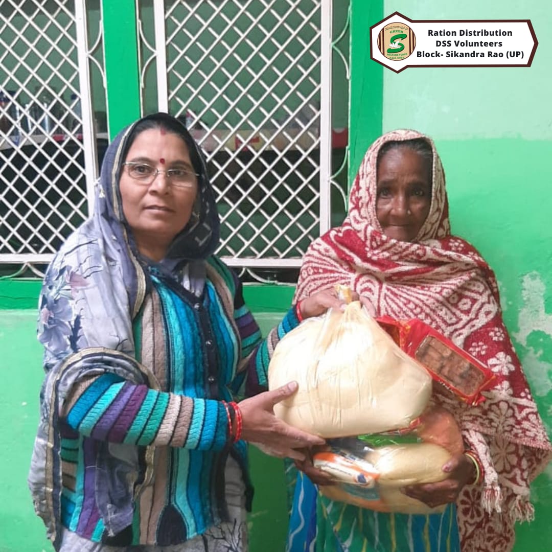 GreenSwelfares's tweet photo. Food Distribution following the pious teachings of Saint Dr. @Gurmeetramrahim Singh Ji Insan | Sikandra Rao, Hathras, UP
#DeraSachaSauda #137WelfareWorks #Motivational #SaintRamRahimJi #SaintDrMSG #SaintDrGurmeetRamRahimSinghJi #foodbank #Donation https://t.co/tGrxjSahrf