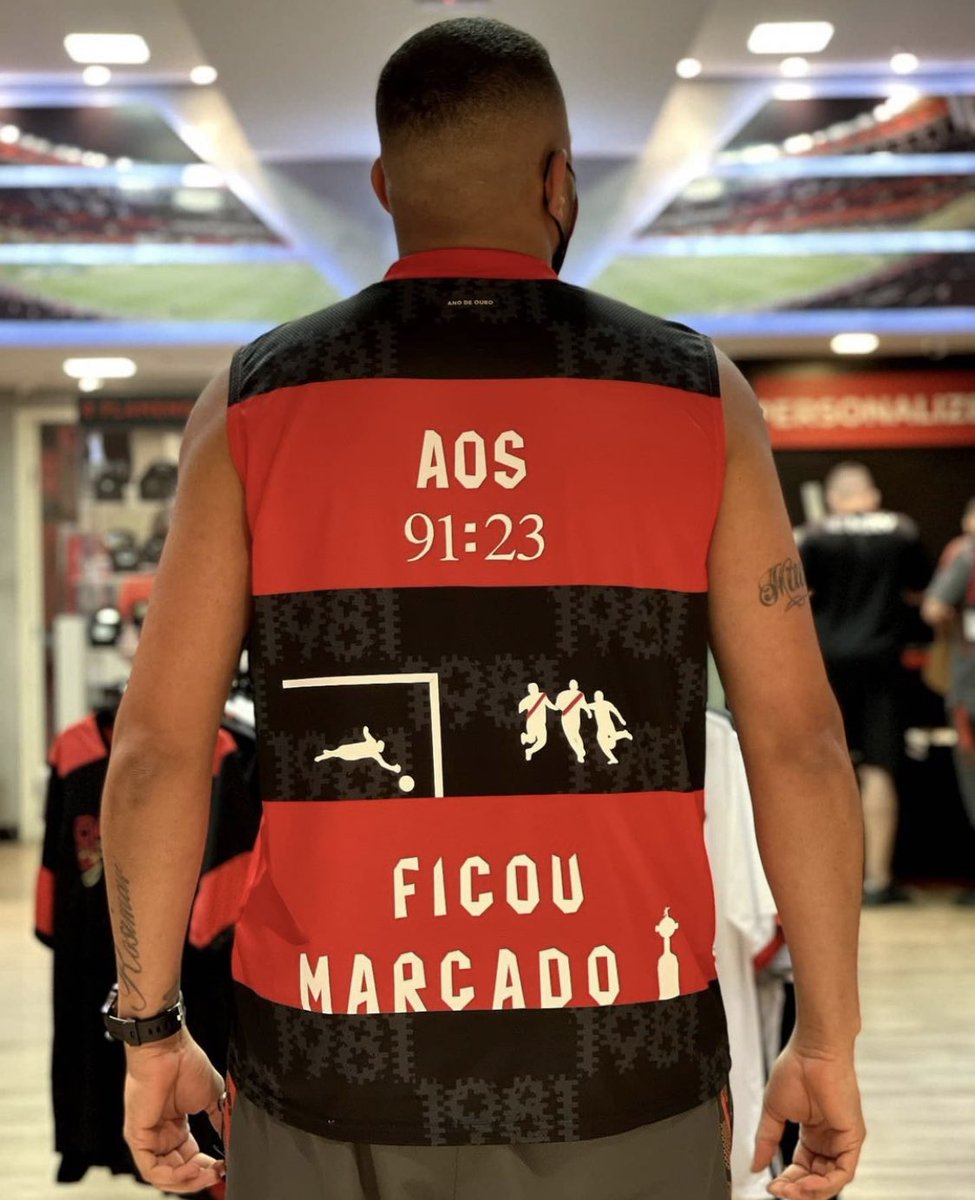 virgulados's tweet photo. Quem for Flamengo e não der rt vai ter azar infinito 🙅🏾 https://t.co/DPSPwuM1lf
