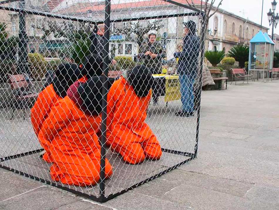 ElCuervoIngenu2's tweet photo. Llevo veinte años detenido sin juicio en #Guantánamo Por favor, señor #Biden póngame en libertad https://t.co/6Gz0OB8B3m https://t.co/okebcfJOJo