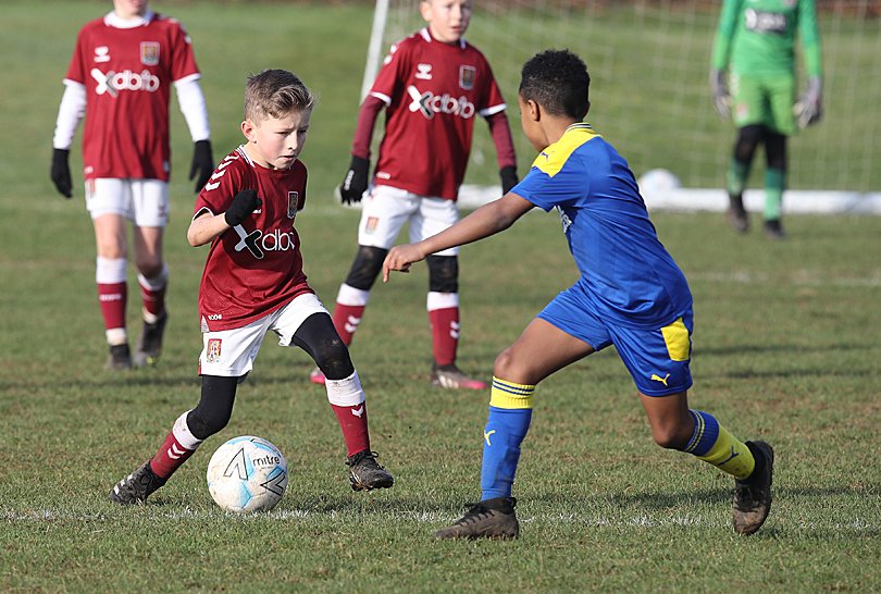 ntfc's tweet image. 📸Images from today's action for @NTFC_Academy under 10s - thank you to @dbfbcomms and @InTownAuto for supporting the Northampton Town Academy