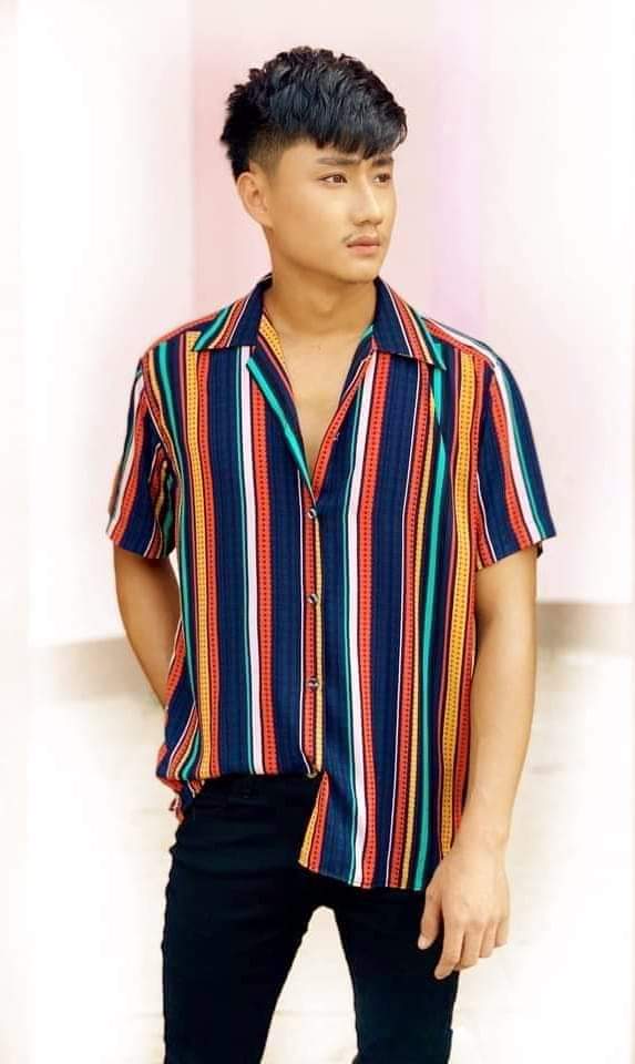 ခ်စ္ရင္လာေျပာ အခန့္မသင့္ရင္ ခ်စ္သူျဖစ္သြားနိုင္တယ္