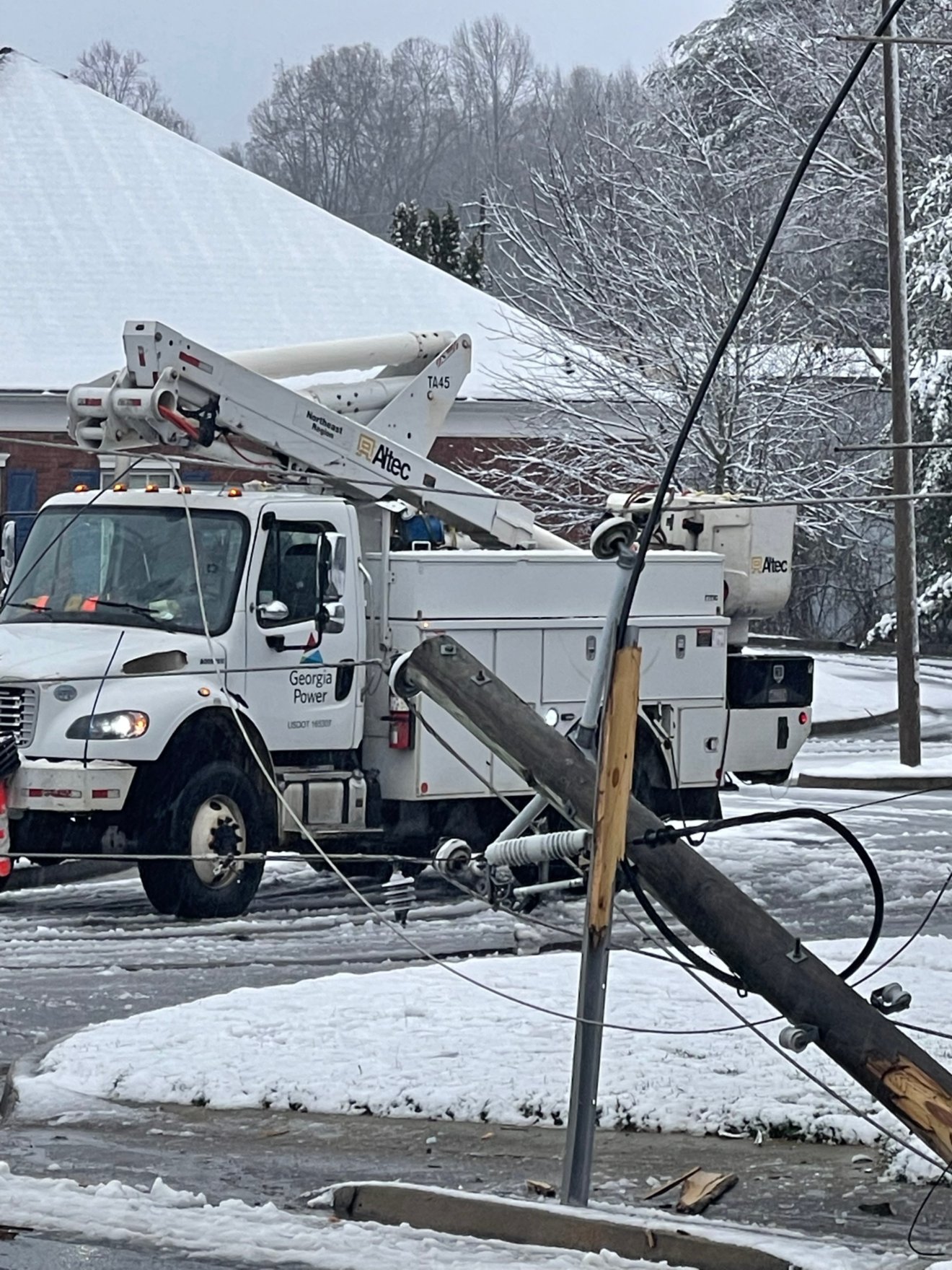 Georgia Power on Twitter: "As of 11 a.m. we have restored power to over