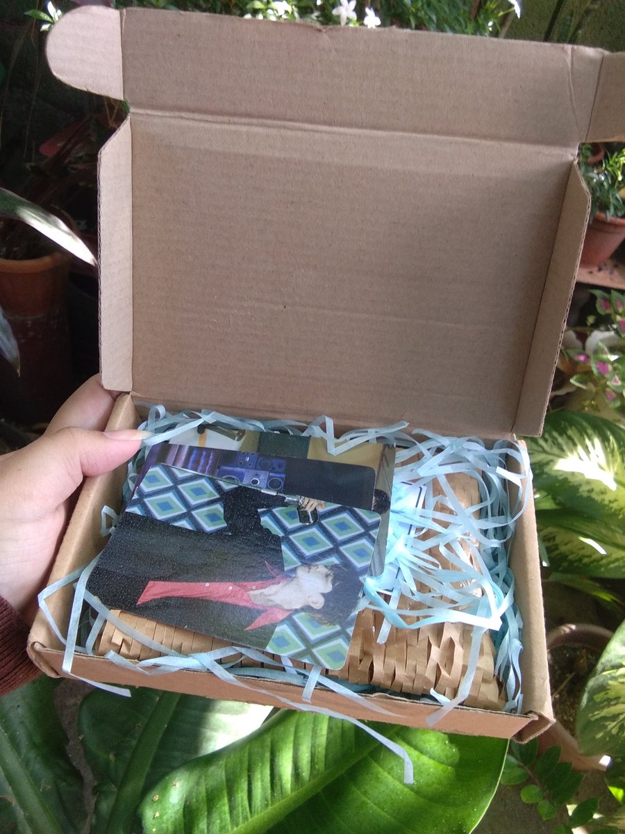 hoonkl0vr's tweet photo. [ 💌 ; #ellesmails ]

  hi, @KimmyCartPH_ vernon pc is home 😭😭 naiiyak ako ampogi, thank u po ule and super secured ng packaging best packaging for me po so far! 💗 #kimmycartfeedbacks_ https://t.co/rBK8jN4g0Z