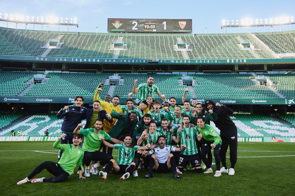 betisweb's tweet photo. Haz RT si es TU EQUIPO #Sevillaesverdiblanca #ElGranDerbi #Betis https://t.co/88bYozGjI1