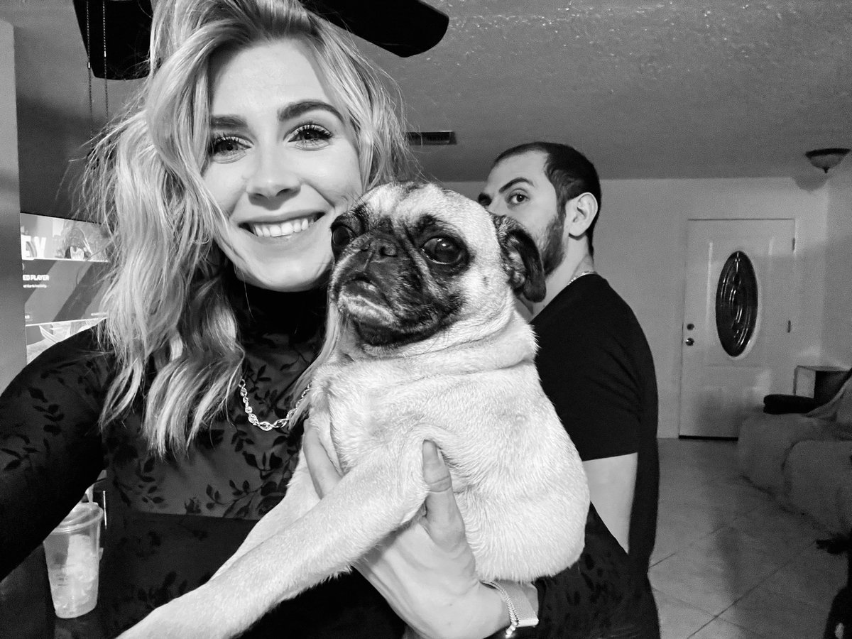 bearandlily's tweet photo. It’s our birthday week 🎁 https://t.co/97MOKCWhJ7