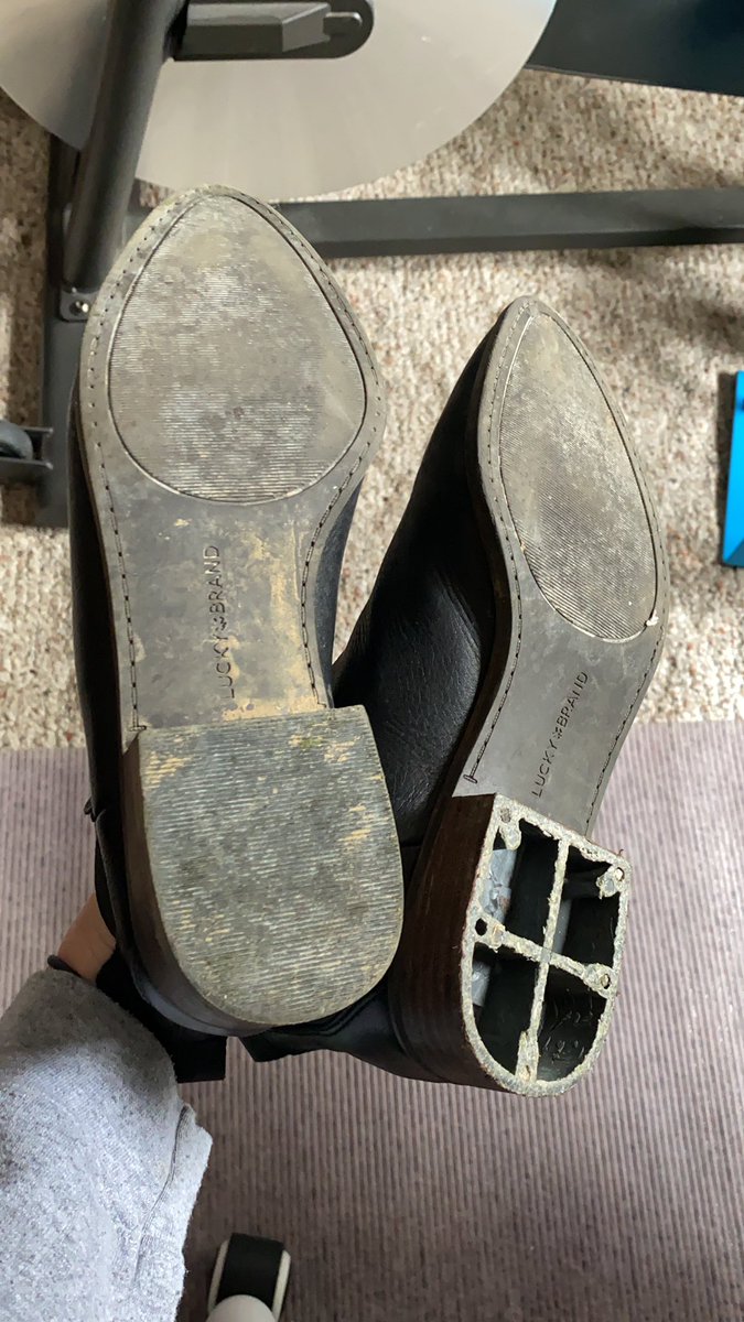 MoStohlman's tweet photo. @dsw_us @LuckyBrand wore these boots 3 times and the heel ran away 😤🤔 what’s that about??? https://t.co/Drnd51kqhf