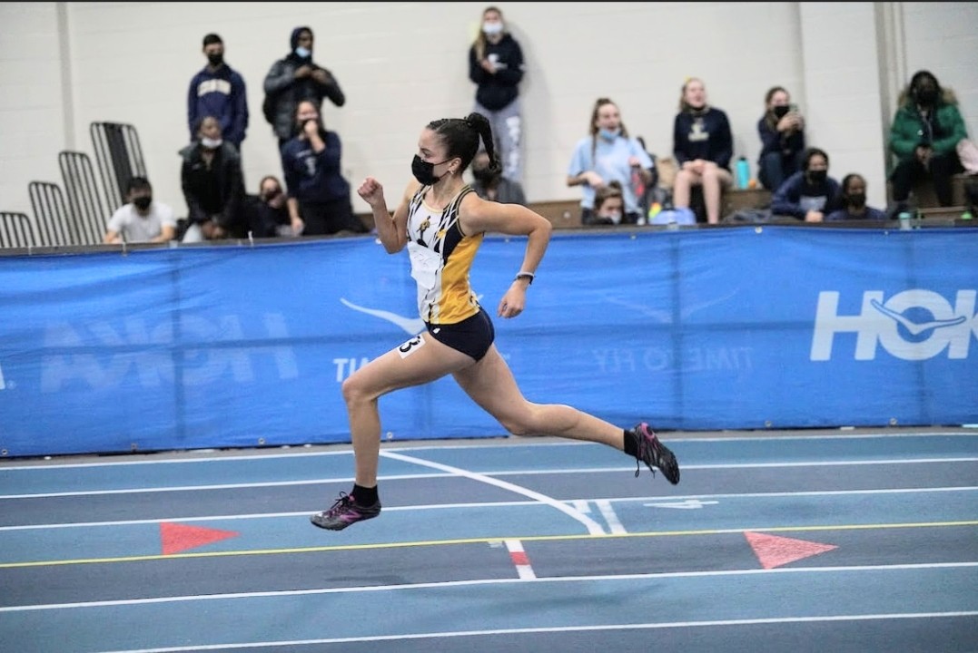 MinutemenXCTF's tweet photo. Senior captain Mari McBride debuts in the 400m with a second place 🥈 finish and new PR of 59.15🔥🔥🔥 #LexGo #itsonlyjanuary https://t.co/PO7mCH2mEo