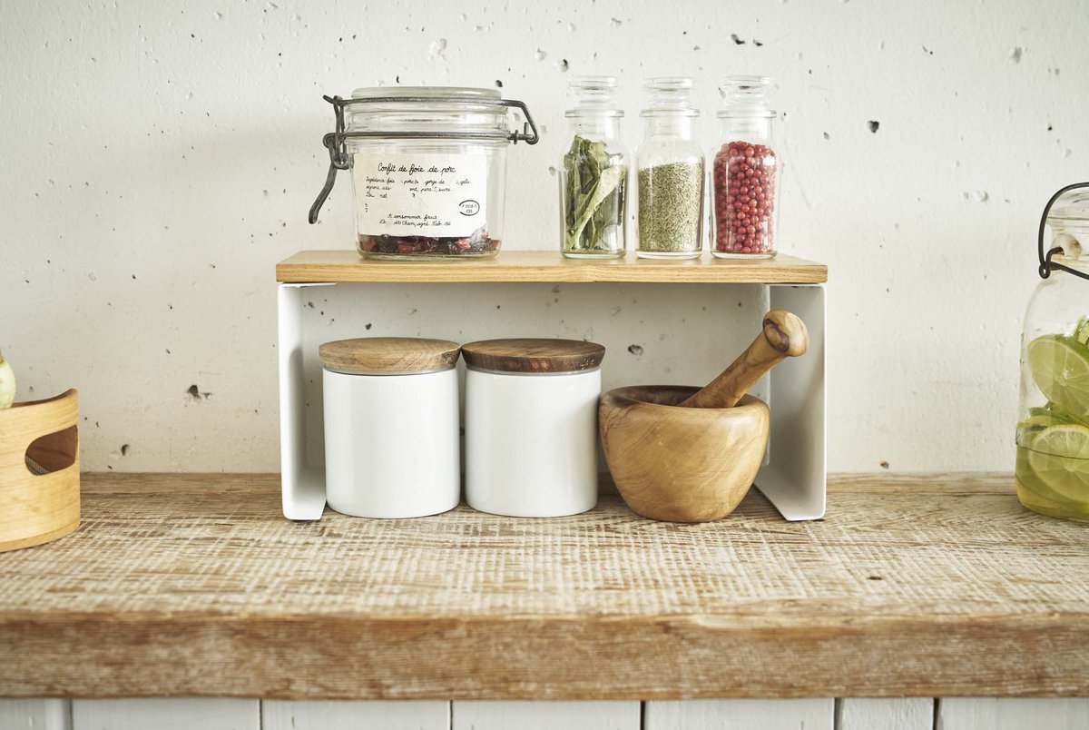 yamazakihome's tweet image. Have the storage odds stacked in your favor with these stackable countertop shelves! You'll love them so much we bet you'll want more than one!

TOSCA Stackable Countertop Shelf - Steel + Wood - Small

#yamazakihome #countertopshelf #stackableshelves #kitchenstorage #spices