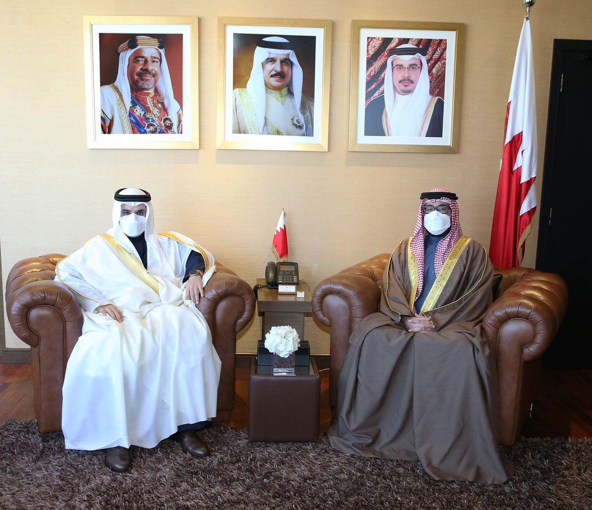 AalkhalifaAb tweet picture