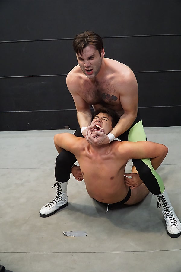 WrestlerForHire's tweet photo. Have you seen #VinnyMotz vs. #ToddTheRod?
DOWNLOAD NOW!
https://t.co/xx0smLDvIo
#camelclutch #submission #subwrestling #tights #pain #twink #painful #wrestlingboots #teenwrestling #punish https://t.co/Hho7Mtm9sR
