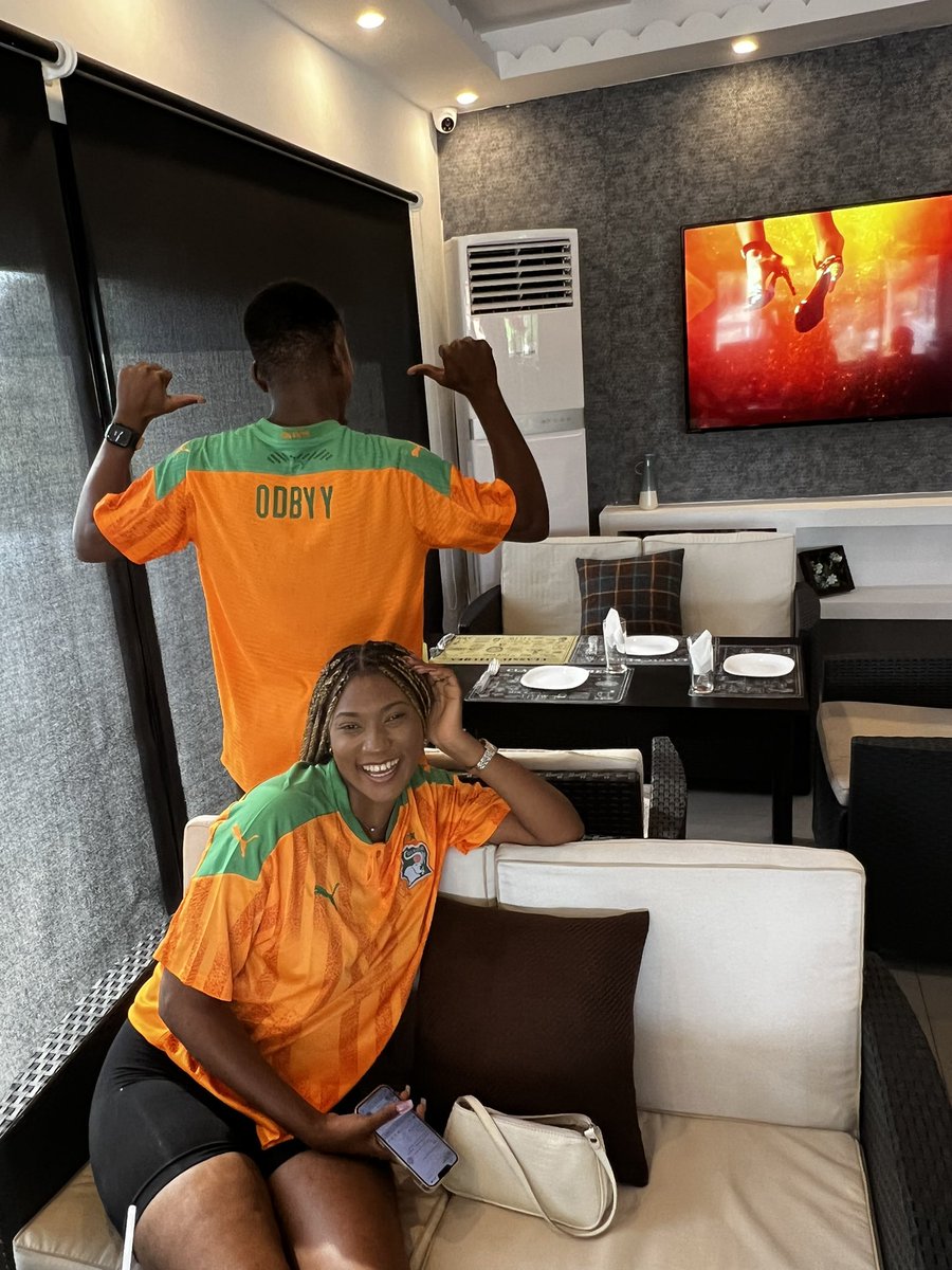 khyssoo's tweet photo. 🧡🤍💚@odbyy  @kalimcisse https://t.co/XeVqYgCYnv