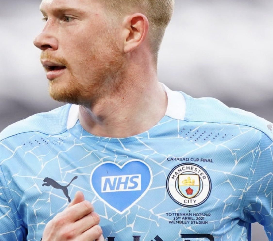 ManWorn's tweet photo. 2020/21 Carabao cup final Kevin De Brynue unwashed match shirt worn v’s Tottenham at Wembley stadium in a 1-0 City win. With the pattern on these shirts no two shirts are the same so easy to match them to shirt on the day #matchworn https://t.co/PMm4SMsLR9