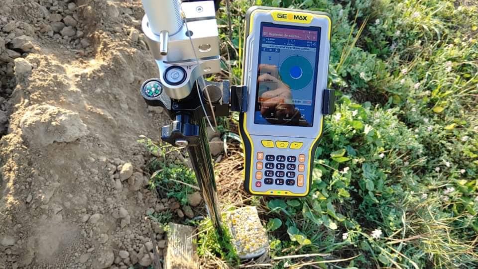 toporama_es's tweet photo. #GPS #RTK #Precisión
#linde
#Topografía #Replanteos
https://t.co/fNNx1Y3gOm https://t.co/Gk1rESSmzU