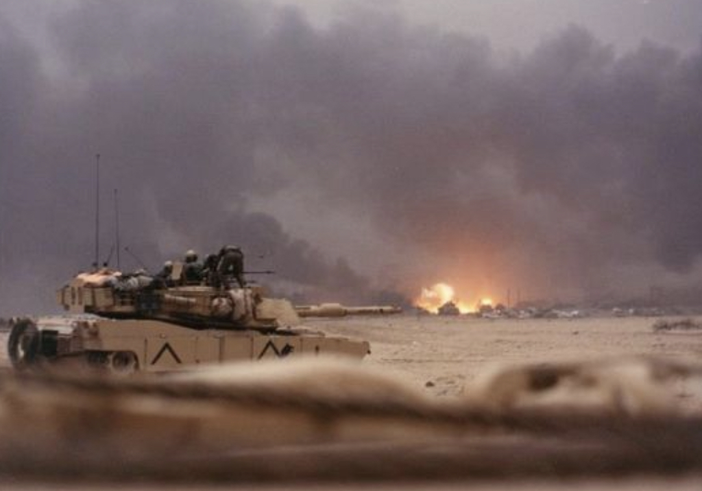 31 years ago, #DesertStorm began. The #FirstTeam added many new “firsts” to its list: first to defend the Saudi border, fire copper head artillery rounds in combat, to conduct multiple launch rocket system raids, & first to take part in mobile armored warfare in Iraq #CAVLegacy https://t.co/nUs4h7D62F