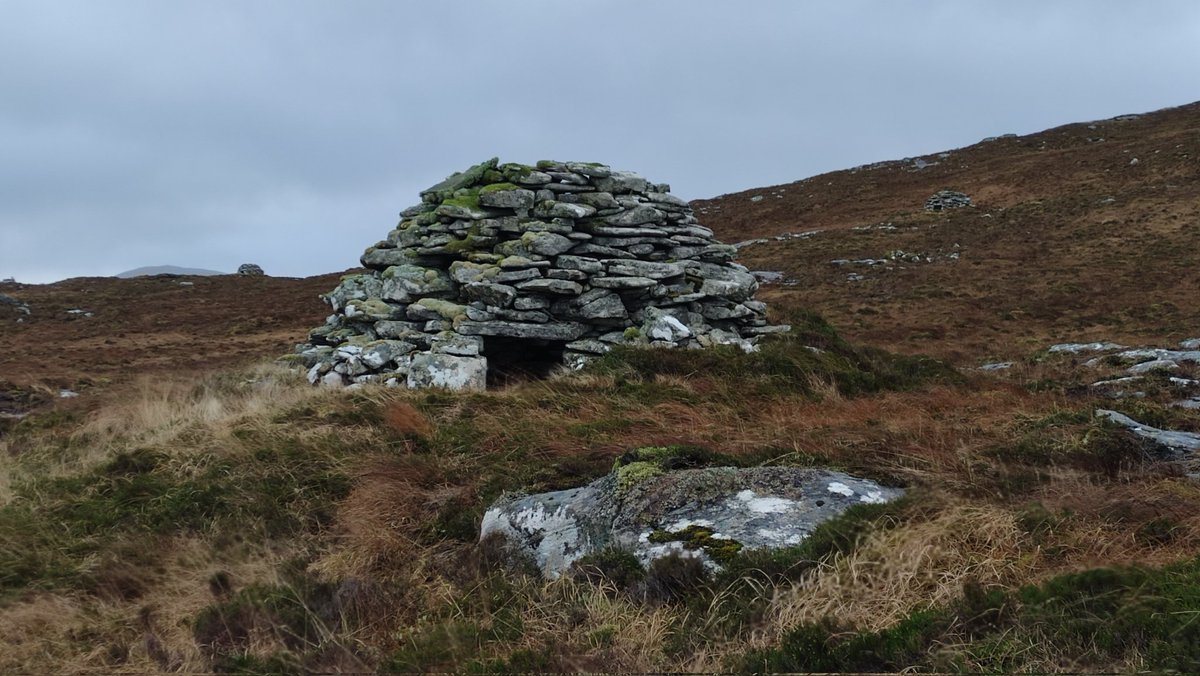 HI_Voices's tweet photo. There’s just one last thing I wanted to tweet on my first day... Sometime this week, I want to live-tweet a day-long walk – to beehive dwellings & shielings in Uig. They’re stunning remnants of past ways of life. If you’re on Lewis & would like to come along, just reply or DM. https://t.co/xQE3Znf2mM