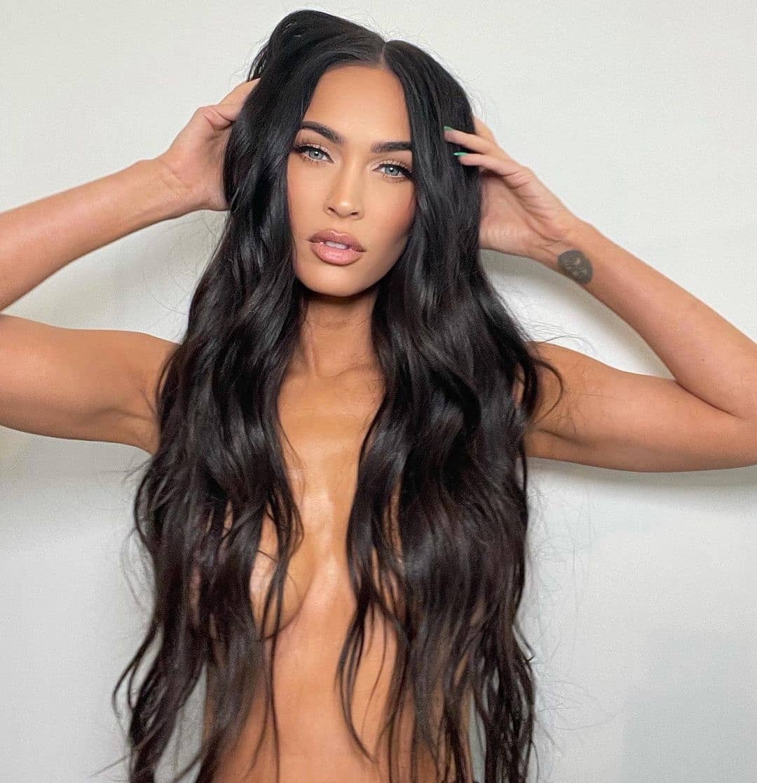 #SeductiveSunday 

How has everyone been?