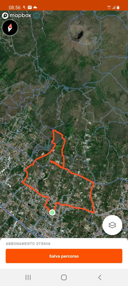 anpad77's tweet photo. E anche la seconda niente male...tanta salita verso il nostro #Vesuvius #nonsimollamai #running @runlovers 🏃🏻🏃🏻💪💪 https://t.co/F1P85y3Fr5