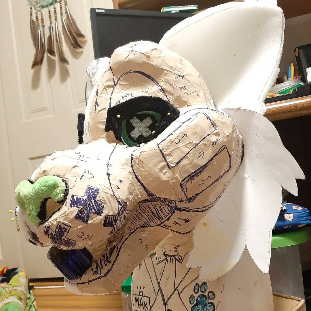 FraidieKatmakes's tweet photo. Been busy these last couple of days! Hoping to get three suits done this month if not at least almost done! I'm also taking preclaims on these two premades! The base is already started for the pink one!some design choices on the suit before it is completed!!
More info in comments https://t.co/qqrDvpnlfj