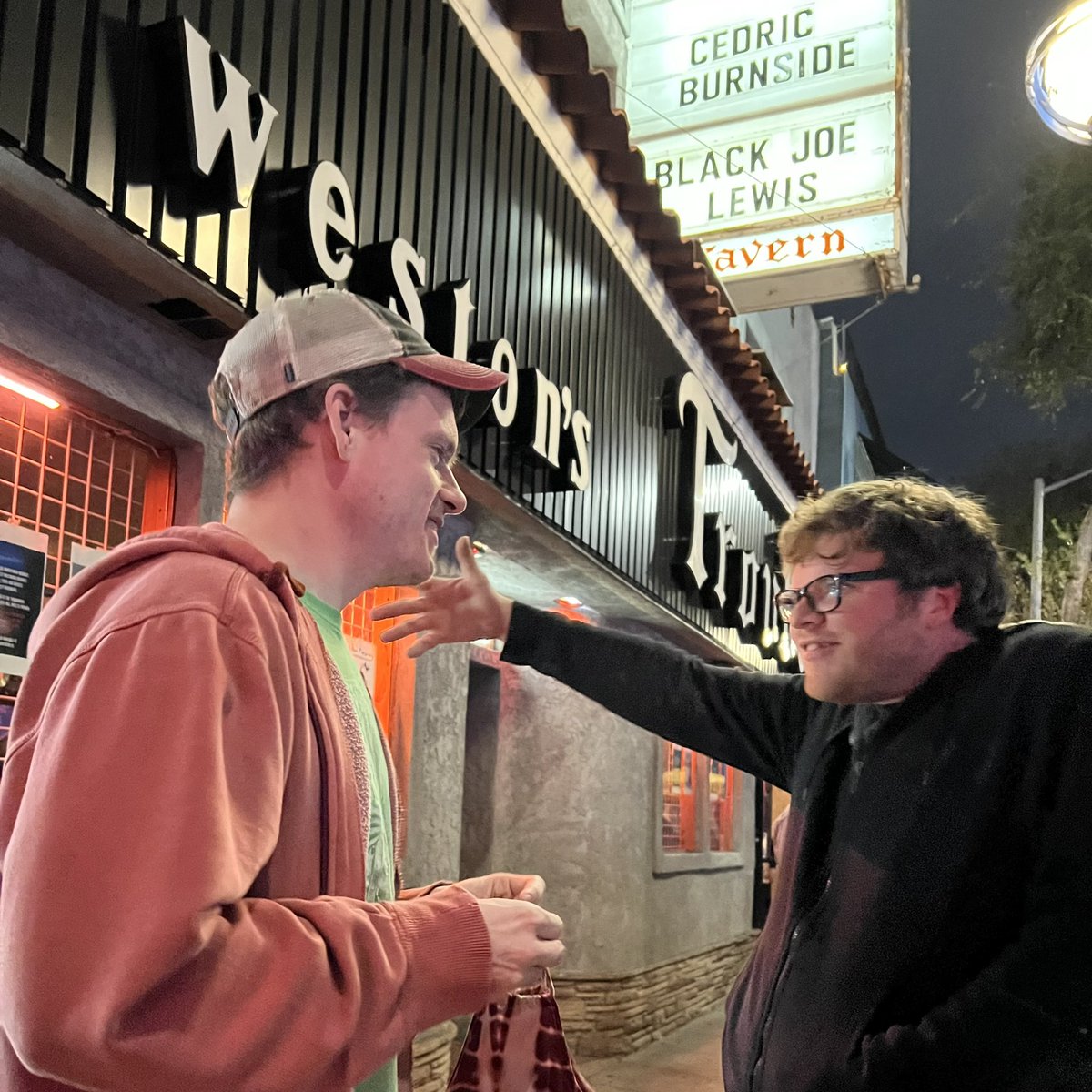 Been in L.A. for 9 years and somehow last night was my first time at @TheTroubadour. @BlackJoeLewis and @CBurnside_BCR absolutely killed it. 10/10. Great venue. Will return ASAP. Also, at one point in the show, a guy yelled “KEEP IT HUMAN!” and I can’t stop thinking about it.