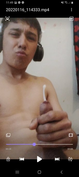 Vendo este v&iacute;deo, lo que me quieran dar $ https://t.co/nVO92XIznn