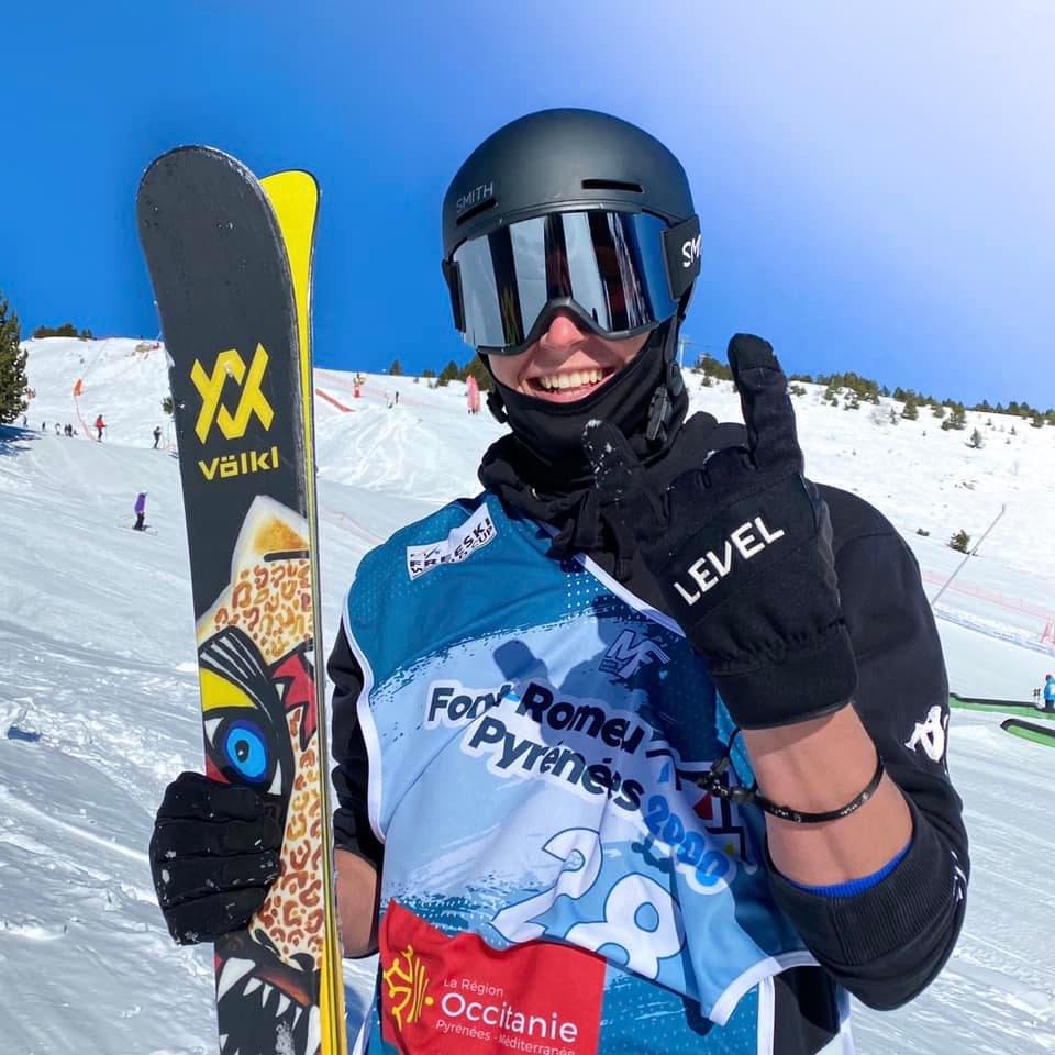 Congrats to Leonardo Donaggio for his first Worldcup finals at Font Romeu (FRA) 🔥🔥🔥, well done bro 😎 
FORZA ITALIA 🇮🇹 
•
•
•
#levelgloves #italianfreeskiteam #slopestyle #worldcup #firsttime #final #leo