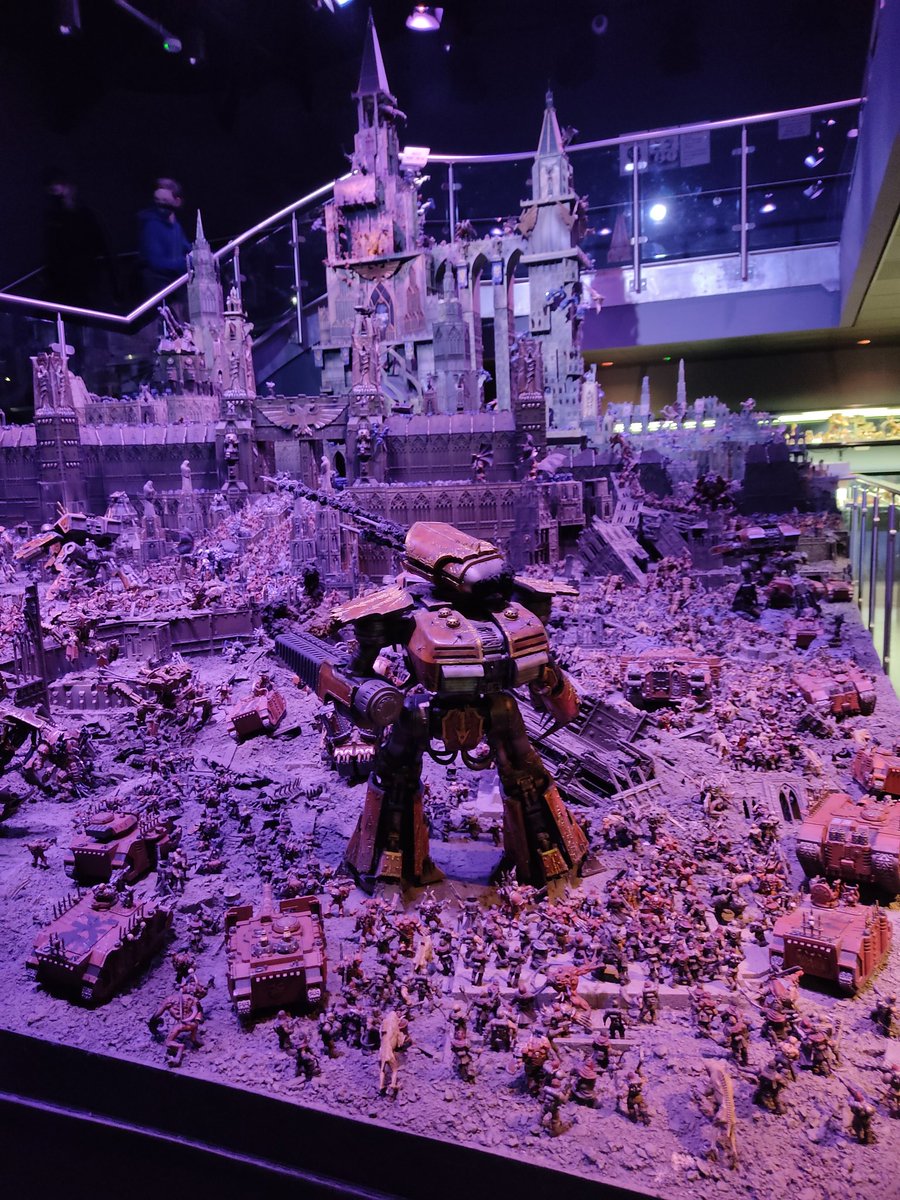 BeefGeneral's tweet image. Where's Wally? Another fruitless search for that blooming assassin