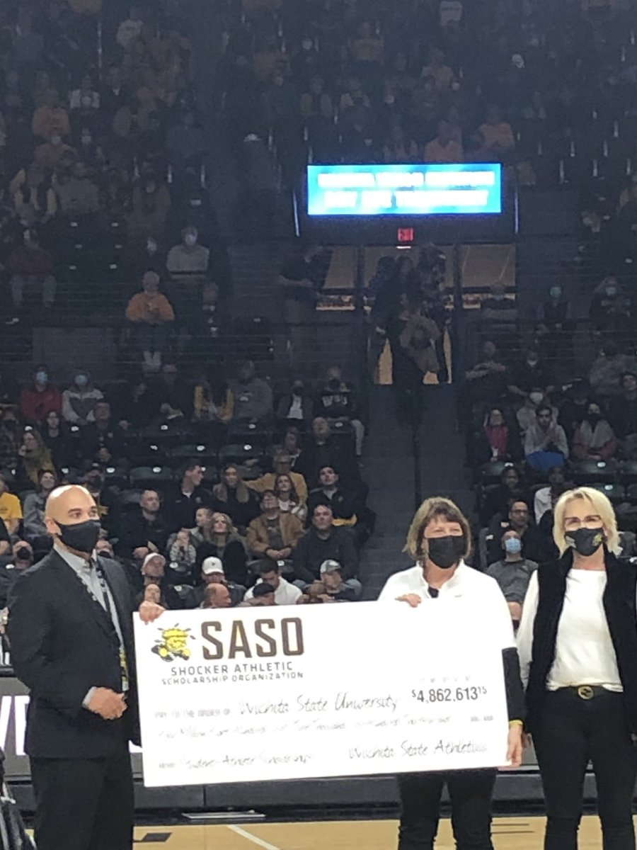 HUGE Thank You 🙏🏽 to our loyal <a href="/WichitaState/">Wichita State</a> supporters 🌾🌾🌾 4.8 million dollars plus from our Shocker Athletic Scholarship Organization to our great university. Director of Development Alex Johnson making the presentation. #watchus