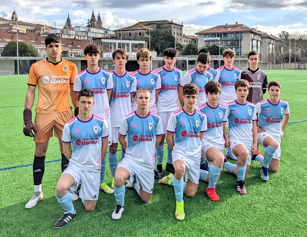 SD_Compostela's tweet photo. En cadetes, empate do #CadeteA 2️⃣-2️⃣ contra o Santa Mariña; e triunfo do #CadeteB vs @ConxoSantiago C, para asentarse no coliderado!!!#SentimentoBranquiazul https://t.co/vTOTqCP6zy