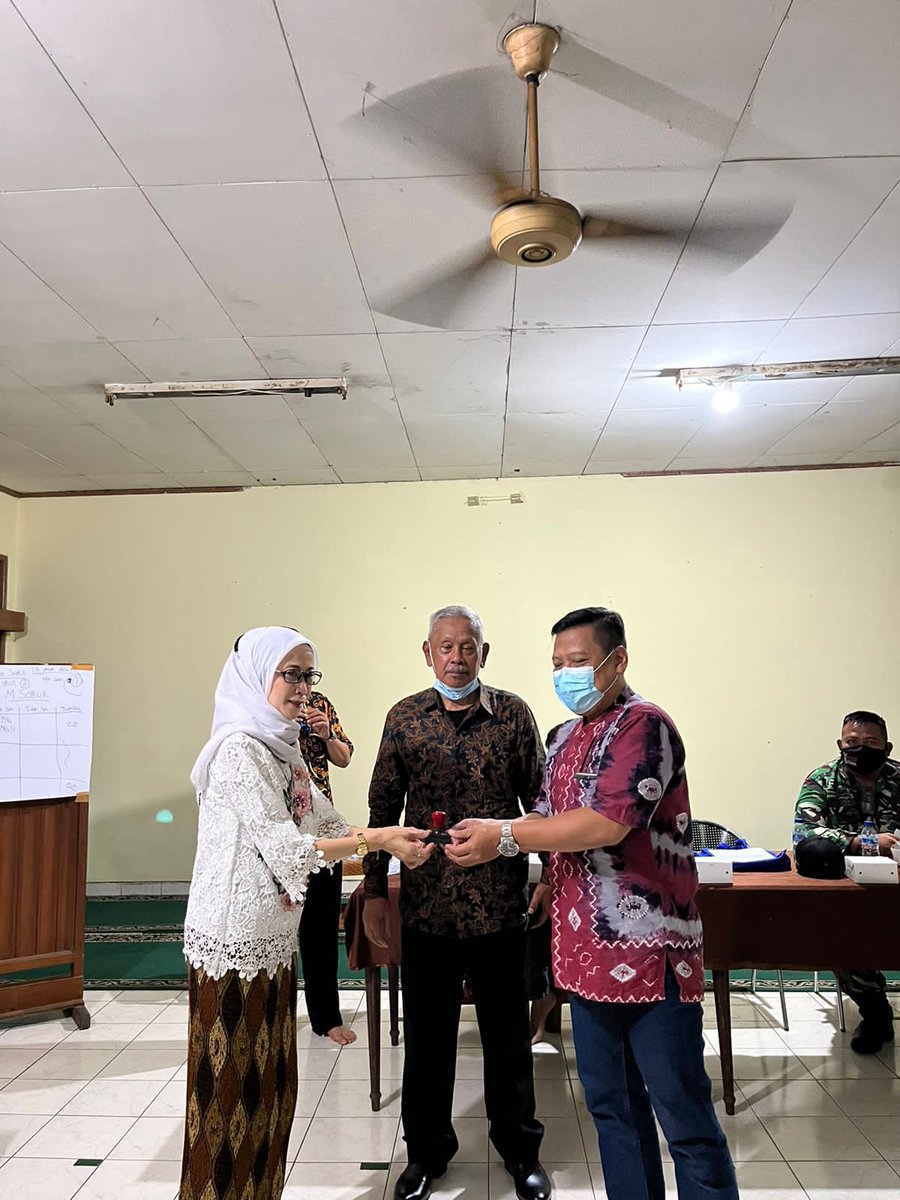 Alhamdulillah, raih kemenangan dalam kemurnian  tanpa pakai serangan fajar 50rb for 1 kk 😂