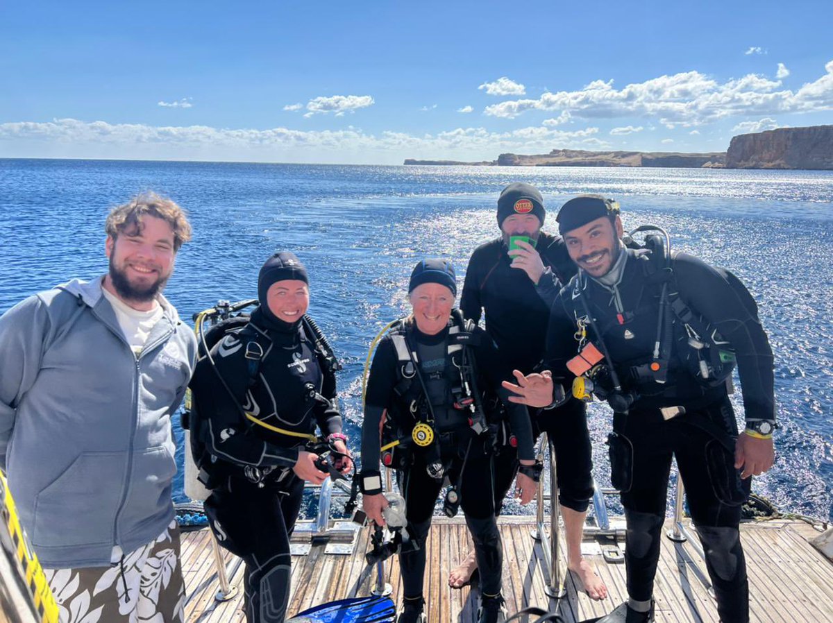 circle_divers's tweet photo. What a nice day today at Ras Mohammed, not bad for January 🌞😃
.
.
.
.
#diving #sharmelsheikh #Redsea #Egypt 
Join us for some fun dives 😃
🌐https://t.co/uUNtQrfn9K 
📩info@circledivers.com 
📲 +20 102 2180946 https://t.co/ijkf1sK3GG