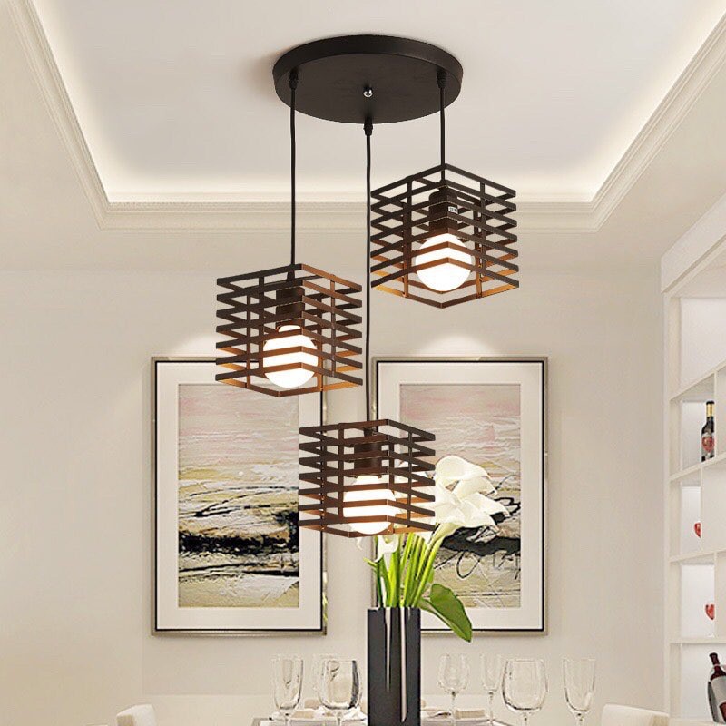 qtpiroses's tweet image. ✨ Modern Design Pendant Lights / Dining Lamps / Lampu Gantung Siling ✨

#lampurumah

🛍 Price: RM18.99 - RM88.99
🛒 Link: styledo.co/176457