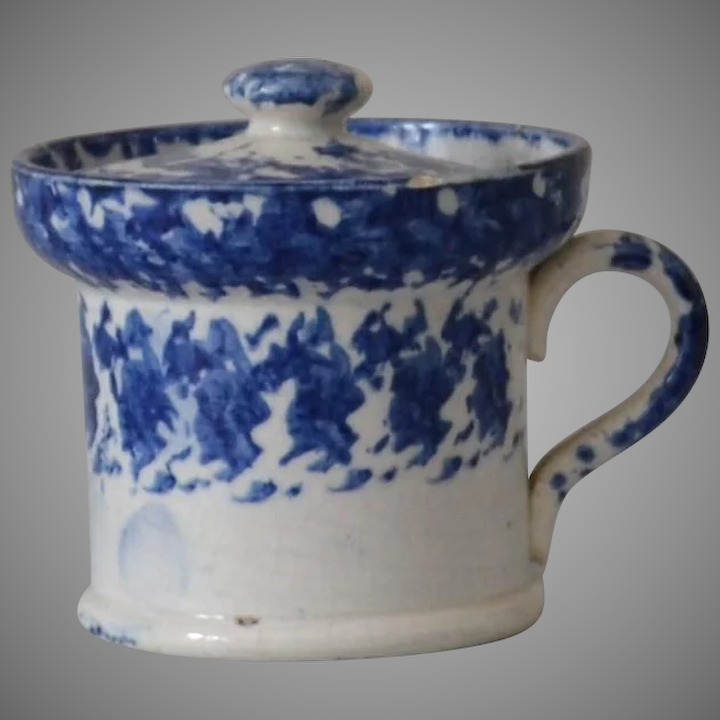 AlmanacAntiques's tweet photo. #Potters traditionally created #spongeware on #earthenware, one of the earliest clays used, and fired it at ta #lowertemperature than #stoneware. Learn more. https://t.co/yRzyKVS8K8 https://t.co/iK3EmMyv8X